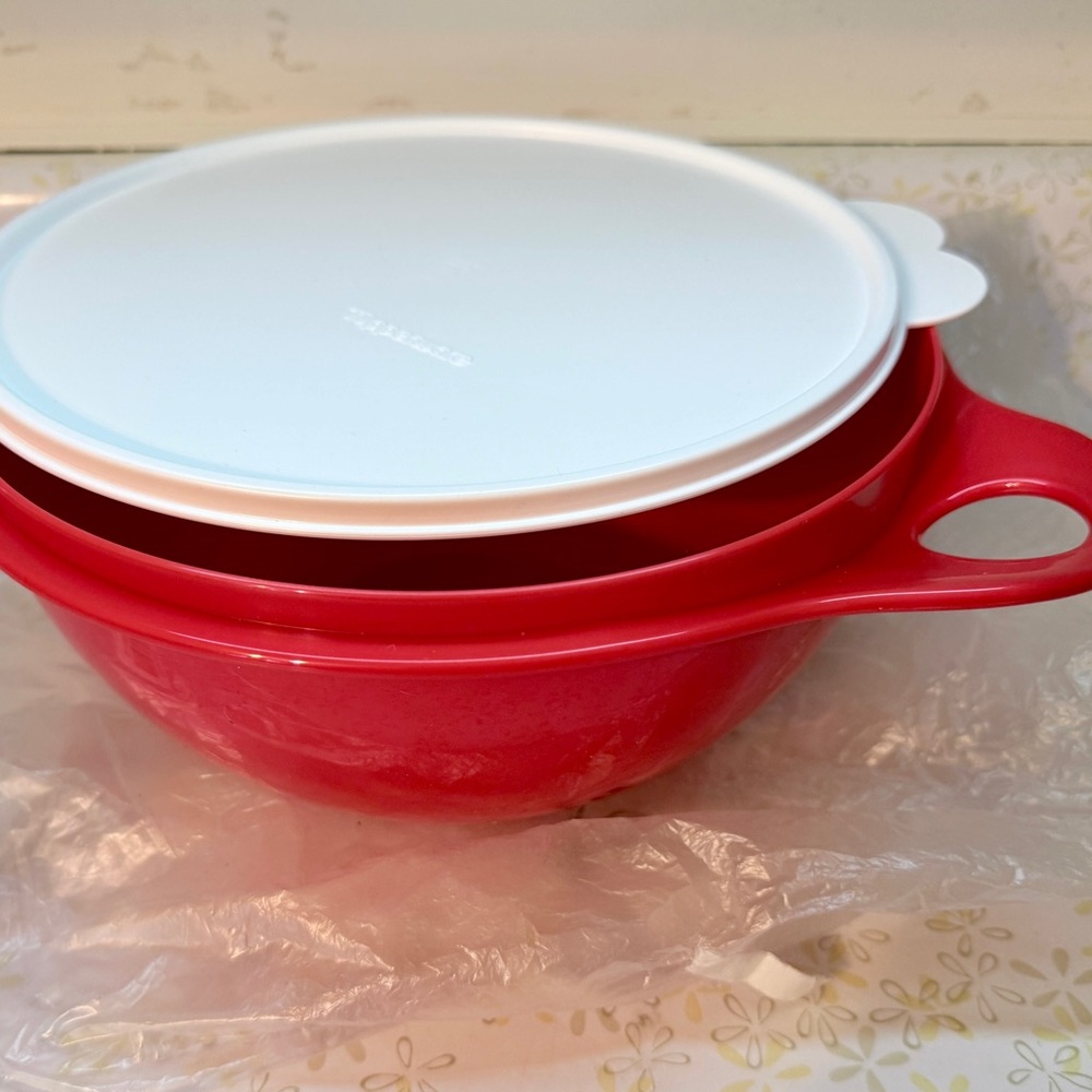 Tupperware That’sa Bowl Jr./Chili - 12-Cup